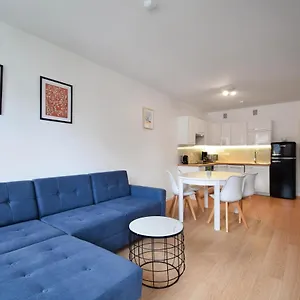 Rentplanet - Cztery Pory Roku Kołobrzeg